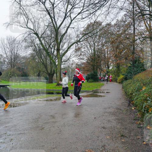 07.12.2025 - St. Pauli X-Mass-Run No. 15 Michael Burmester http://msf.ph/oto/9426174 07.12.2025 10:00:49 Laufen 407 meine-sportfotos.de