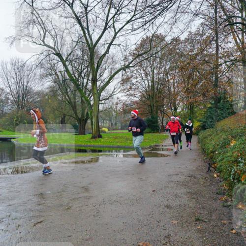 07.12.2025 - St. Pauli X-Mass-Run No. 15 Michael Burmester http://msf.ph/oto/9426182 07.12.2025 10:01:05 Laufen 4523 meine-sportfotos.de