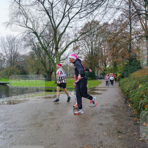 07.12.2025 - St. Pauli X-Mass-Run No. 15 Michael Burmester http://msf.ph/oto/9426188 07.12.2025 10:01:17 Laufen  meine-sportfotos.de