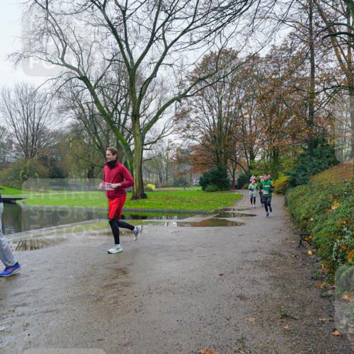 07.12.2025 - St. Pauli X-Mass-Run No. 15 Michael Burmester http://msf.ph/oto/9426196 07.12.2025 10:01:27 Laufen 826, 223 meine-sportfotos.de