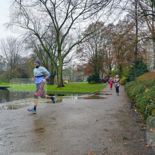 07.12.2025 - St. Pauli X-Mass-Run No. 15 Michael Burmester http://msf.ph/oto/9426229 07.12.2025 10:02:37 Laufen  meine-sportfotos.de