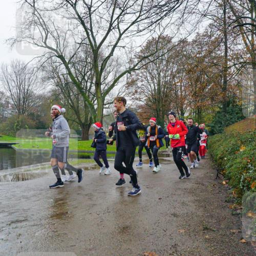 07.12.2025 - St. Pauli X-Mass-Run No. 15 Michael Burmester http://msf.ph/oto/9426271 07.12.2025 10:03:27 Laufen 159 meine-sportfotos.de