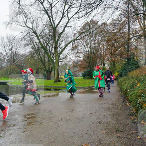 07.12.2025 - St. Pauli X-Mass-Run No. 15 Michael Burmester http://msf.ph/oto/9426299 07.12.2025 10:03:49 Laufen  meine-sportfotos.de