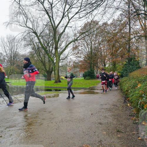 07.12.2025 - St. Pauli X-Mass-Run No. 15 Michael Burmester http://msf.ph/oto/9426328 07.12.2025 10:04:12 Laufen 2638, 2172 meine-sportfotos.de