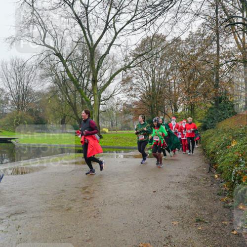 07.12.2025 - St. Pauli X-Mass-Run No. 15 Michael Burmester http://msf.ph/oto/9426384 07.12.2025 10:05:26 Laufen 4264 meine-sportfotos.de