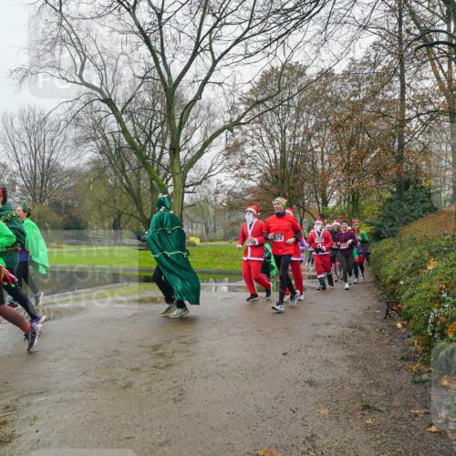 07.12.2025 - St. Pauli X-Mass-Run No. 15 Michael Burmester http://msf.ph/oto/9426387 07.12.2025 10:05:28 Laufen 2878 meine-sportfotos.de