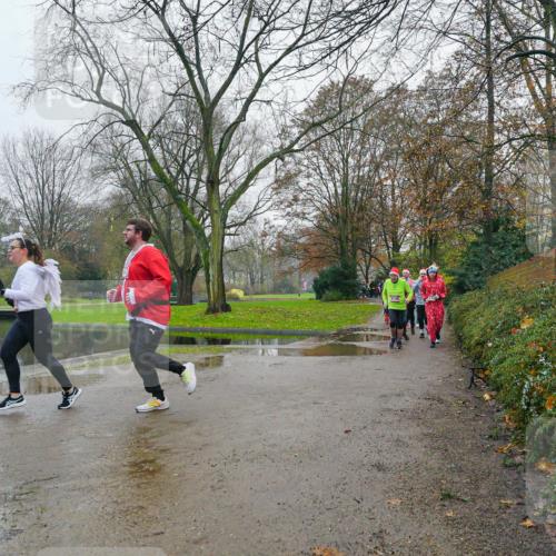 07.12.2025 - St. Pauli X-Mass-Run No. 15 Michael Burmester http://msf.ph/oto/9426405 07.12.2025 10:05:47 Laufen  meine-sportfotos.de