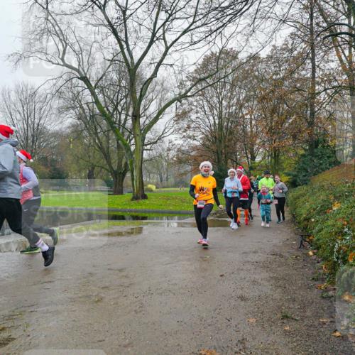 07.12.2025 - St. Pauli X-Mass-Run No. 15 Michael Burmester http://msf.ph/oto/9426410 07.12.2025 10:05:52 Laufen 998 meine-sportfotos.de
