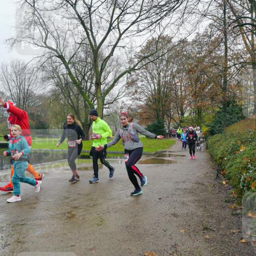 07.12.2025 - St. Pauli X-Mass-Run No. 15 Michael Burmester http://msf.ph/oto/9426413 07.12.2025 10:05:56 Laufen 3897, 145 meine-sportfotos.de