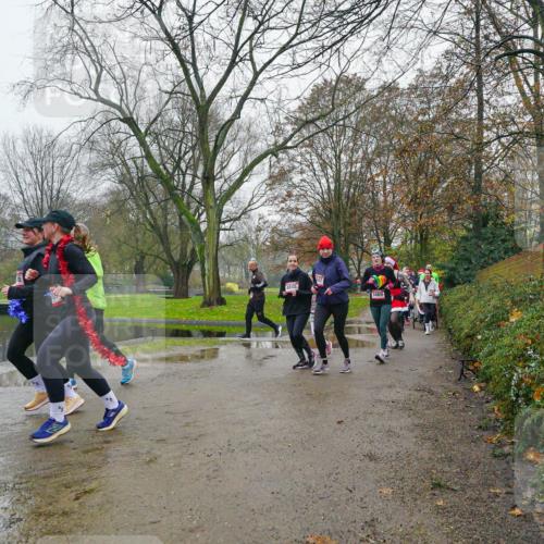 07.12.2025 - St. Pauli X-Mass-Run No. 15 Michael Burmester http://msf.ph/oto/9426426 07.12.2025 10:06:11 Laufen 4845, 3469 meine-sportfotos.de