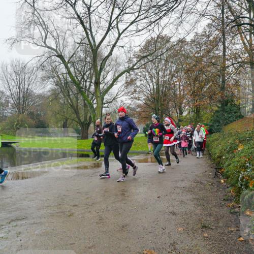 07.12.2025 - St. Pauli X-Mass-Run No. 15 Michael Burmester http://msf.ph/oto/9426427 07.12.2025 10:06:12 Laufen 3469 meine-sportfotos.de