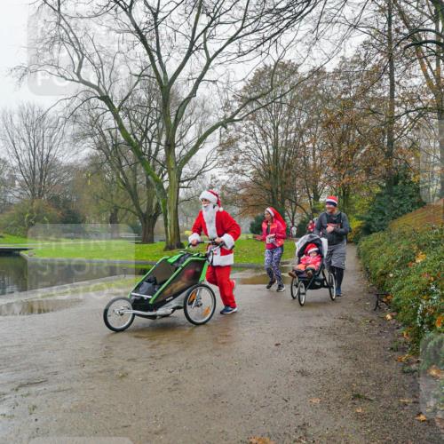 07.12.2025 - St. Pauli X-Mass-Run No. 15 Michael Burmester http://msf.ph/oto/9426445 07.12.2025 10:06:26 Laufen  meine-sportfotos.de