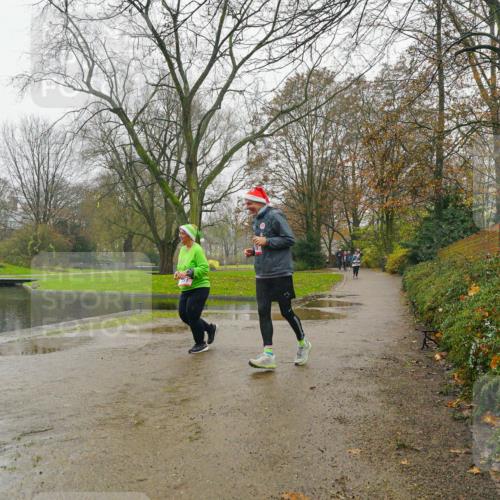 07.12.2025 - St. Pauli X-Mass-Run No. 15 Michael Burmester http://msf.ph/oto/9426461 07.12.2025 10:07:21 Laufen  meine-sportfotos.de