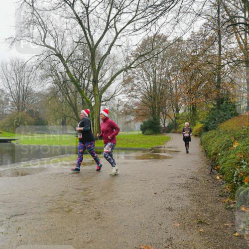 07.12.2025 - St. Pauli X-Mass-Run No. 15 Michael Burmester http://msf.ph/oto/9426466 07.12.2025 10:07:43 Laufen  meine-sportfotos.de