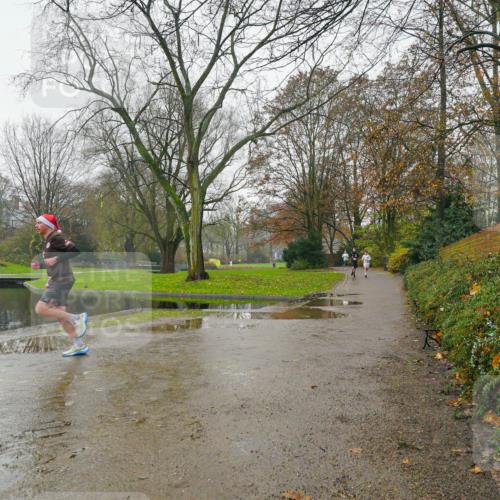 07.12.2025 - St. Pauli X-Mass-Run No. 15 Michael Burmester http://msf.ph/oto/9426524 07.12.2025 10:18:37 Laufen  meine-sportfotos.de