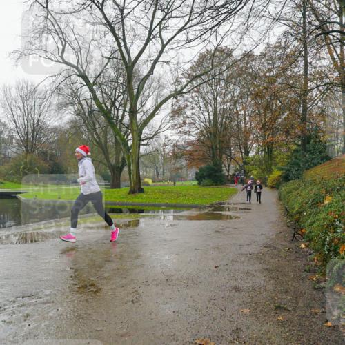 07.12.2025 - St. Pauli X-Mass-Run No. 15 Michael Burmester http://msf.ph/oto/9426536 07.12.2025 10:19:36 Laufen  meine-sportfotos.de