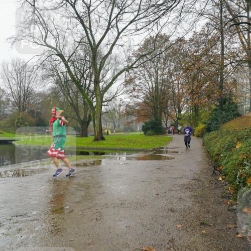 07.12.2025 - St. Pauli X-Mass-Run No. 15 Michael Burmester http://msf.ph/oto/9426541 07.12.2025 10:19:56 Laufen  meine-sportfotos.de