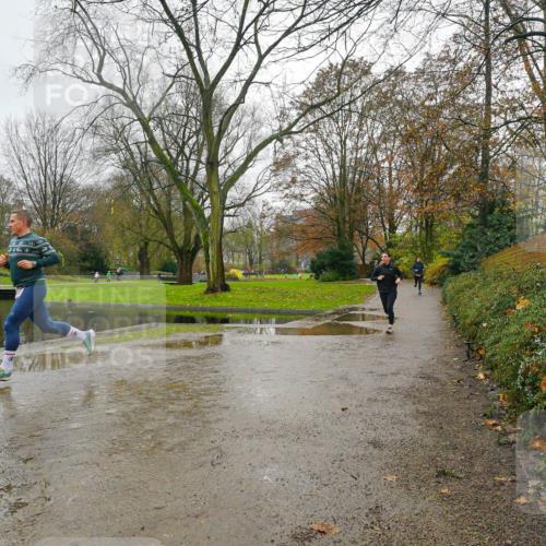 07.12.2025 - St. Pauli X-Mass-Run No. 15 Michael Burmester http://msf.ph/oto/9426557 07.12.2025 10:37:46 Laufen  meine-sportfotos.de