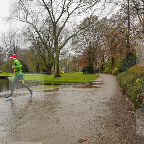 07.12.2025 - St. Pauli X-Mass-Run No. 15 Michael Burmester http://msf.ph/oto/9426566 07.12.2025 10:39:14 Laufen  meine-sportfotos.de
