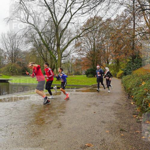 07.12.2025 - St. Pauli X-Mass-Run No. 15 Michael Burmester http://msf.ph/oto/9426574 07.12.2025 10:39:49 Laufen  meine-sportfotos.de