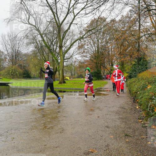 07.12.2025 - St. Pauli X-Mass-Run No. 15 Michael Burmester http://msf.ph/oto/9426598 07.12.2025 10:41:03 Laufen  meine-sportfotos.de
