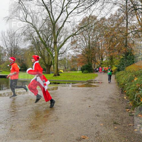 07.12.2025 - St. Pauli X-Mass-Run No. 15 Michael Burmester http://msf.ph/oto/9426602 07.12.2025 10:41:07 Laufen  meine-sportfotos.de