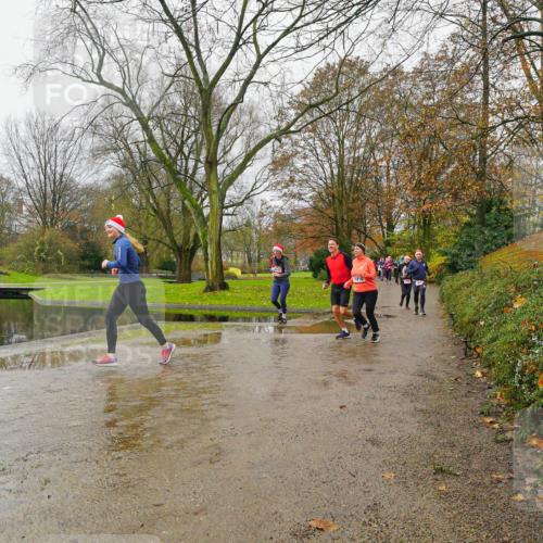 07.12.2025 - St. Pauli X-Mass-Run No. 15 Michael Burmester http://msf.ph/oto/9426612 07.12.2025 10:41:26 Laufen  meine-sportfotos.de