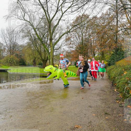 07.12.2025 - St. Pauli X-Mass-Run No. 15 Michael Burmester http://msf.ph/oto/9426625 07.12.2025 10:41:52 Laufen 1428, 254, 124 meine-sportfotos.de
