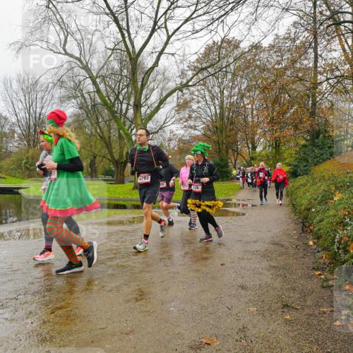 07.12.2025 - St. Pauli X-Mass-Run No. 15 Michael Burmester http://msf.ph/oto/9426654 07.12.2025 10:42:37 Laufen 4793, 1574, 126 meine-sportfotos.de