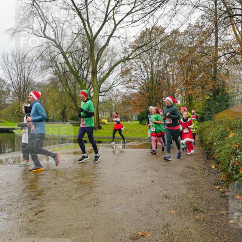 07.12.2025 - St. Pauli X-Mass-Run No. 15 Michael Burmester http://msf.ph/oto/9426659 07.12.2025 10:42:46 Laufen 136, 1138 meine-sportfotos.de