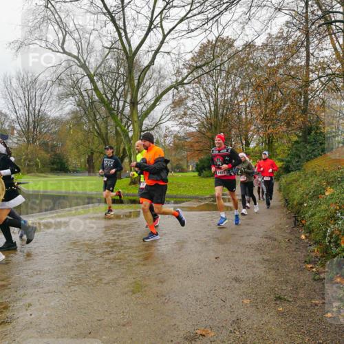 07.12.2025 - St. Pauli X-Mass-Run No. 15 Michael Burmester http://msf.ph/oto/9426669 07.12.2025 10:42:56 Laufen 1401 meine-sportfotos.de