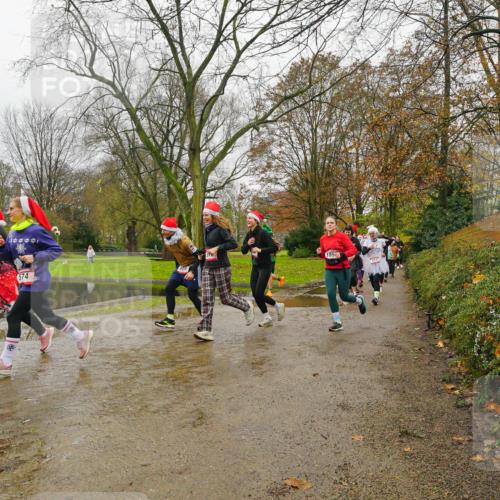 07.12.2025 - St. Pauli X-Mass-Run No. 15 Michael Burmester http://msf.ph/oto/9426709 07.12.2025 10:43:58 Laufen 574, 185 meine-sportfotos.de