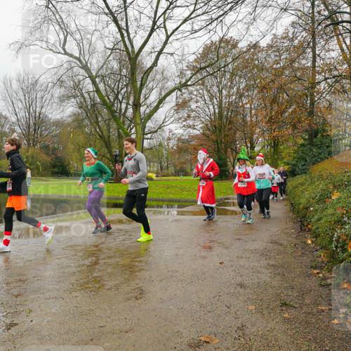 07.12.2025 - St. Pauli X-Mass-Run No. 15 Michael Burmester http://msf.ph/oto/9426712 07.12.2025 10:44:02 Laufen 514, 1049, 1287 meine-sportfotos.de