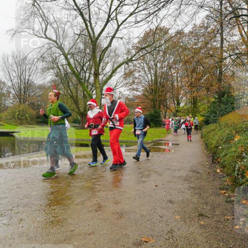 07.12.2025 - St. Pauli X-Mass-Run No. 15 Michael Burmester http://msf.ph/oto/9426732 07.12.2025 10:44:28 Laufen 1910, 317 meine-sportfotos.de