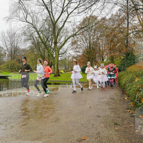 07.12.2025 - St. Pauli X-Mass-Run No. 15 Michael Burmester http://msf.ph/oto/9426744 07.12.2025 10:44:42 Laufen 190, 182, 1568, 1619 meine-sportfotos.de