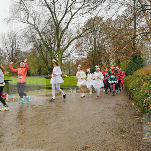 07.12.2025 - St. Pauli X-Mass-Run No. 15 Michael Burmester http://msf.ph/oto/9426745 07.12.2025 10:44:43 Laufen 182, 171, 1568, 1619, 1298 meine-sportfotos.de