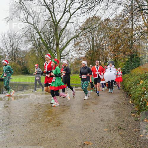 07.12.2025 - St. Pauli X-Mass-Run No. 15 Michael Burmester http://msf.ph/oto/9426757 07.12.2025 10:44:52 Laufen 1463 meine-sportfotos.de