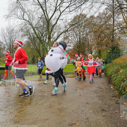 07.12.2025 - St. Pauli X-Mass-Run No. 15 Michael Burmester http://msf.ph/oto/9426760 07.12.2025 10:44:54 Laufen 138, 1378 meine-sportfotos.de