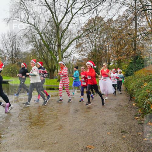 07.12.2025 - St. Pauli X-Mass-Run No. 15 Michael Burmester http://msf.ph/oto/9426773 07.12.2025 10:45:04 Laufen 30, 377, 1769, 748, 772 meine-sportfotos.de