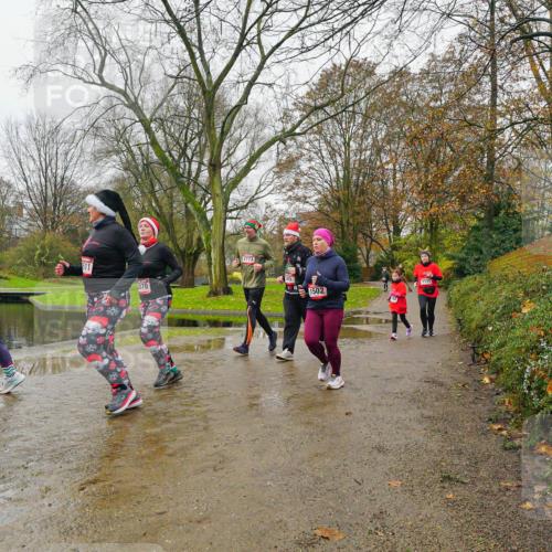 07.12.2025 - St. Pauli X-Mass-Run No. 15 Michael Burmester http://msf.ph/oto/9426788 07.12.2025 10:45:27 Laufen 86, 2773, 1502 meine-sportfotos.de