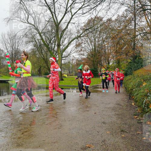 07.12.2025 - St. Pauli X-Mass-Run No. 15 Michael Burmester http://msf.ph/oto/9426797 07.12.2025 10:45:57 Laufen 1147 meine-sportfotos.de