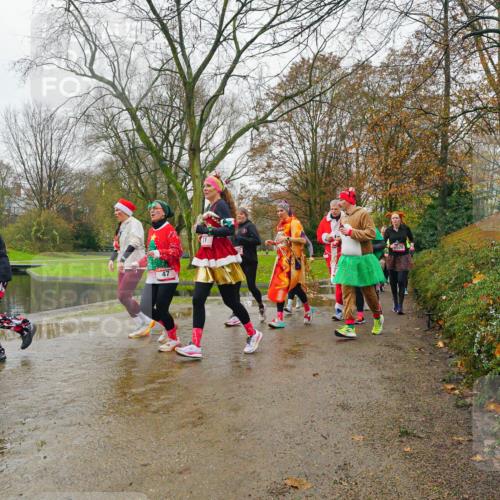 07.12.2025 - St. Pauli X-Mass-Run No. 15 Michael Burmester http://msf.ph/oto/9426810 07.12.2025 10:46:12 Laufen 47 meine-sportfotos.de