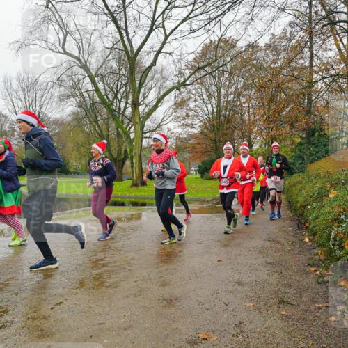07.12.2025 - St. Pauli X-Mass-Run No. 15 Michael Burmester http://msf.ph/oto/9426817 07.12.2025 10:46:19 Laufen 1945 meine-sportfotos.de