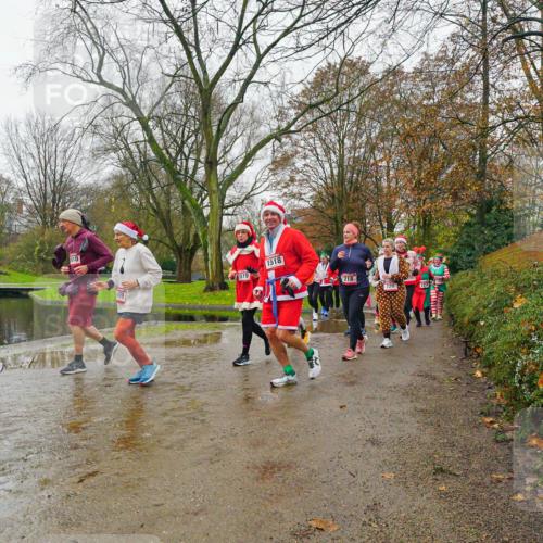 07.12.2025 - St. Pauli X-Mass-Run No. 15 Michael Burmester http://msf.ph/oto/9426834 07.12.2025 10:46:35 Laufen 510, 1519, 1518, 218 meine-sportfotos.de