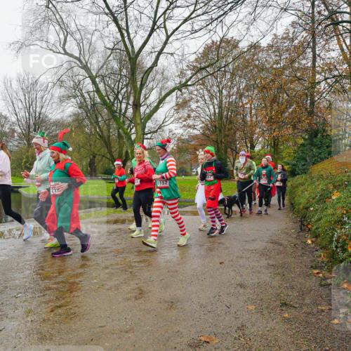07.12.2025 - St. Pauli X-Mass-Run No. 15 Michael Burmester http://msf.ph/oto/9426839 07.12.2025 10:46:39 Laufen 12, 21, 1157, 737, 1711 meine-sportfotos.de