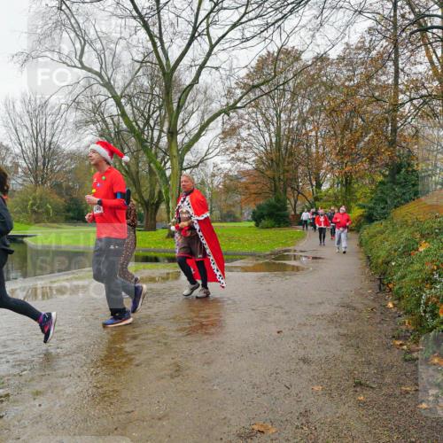 07.12.2025 - St. Pauli X-Mass-Run No. 15 Michael Burmester http://msf.ph/oto/9426844 07.12.2025 10:46:44 Laufen 16, 246 meine-sportfotos.de