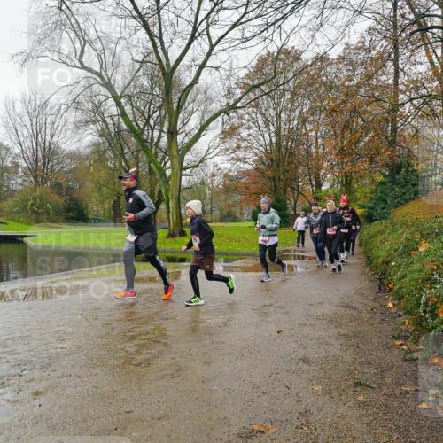07.12.2025 - St. Pauli X-Mass-Run No. 15 Michael Burmester http://msf.ph/oto/9426847 07.12.2025 10:46:53 Laufen  meine-sportfotos.de
