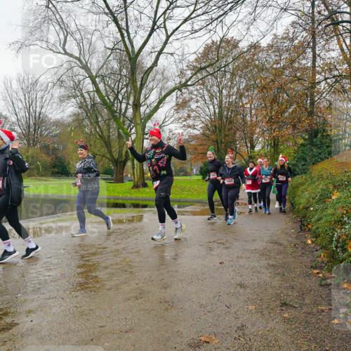07.12.2025 - St. Pauli X-Mass-Run No. 15 Michael Burmester http://msf.ph/oto/9426849 07.12.2025 10:46:56 Laufen 1664 meine-sportfotos.de