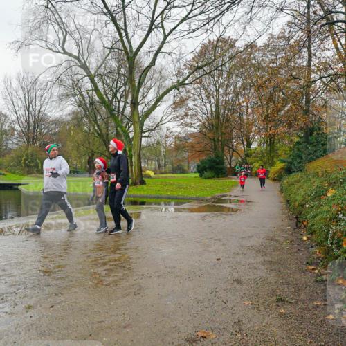 07.12.2025 - St. Pauli X-Mass-Run No. 15 Michael Burmester http://msf.ph/oto/9426856 07.12.2025 10:47:04 Laufen  meine-sportfotos.de