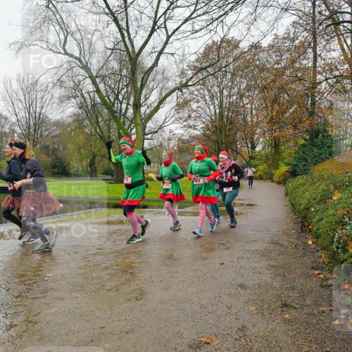 07.12.2025 - St. Pauli X-Mass-Run No. 15 Michael Burmester http://msf.ph/oto/9426859 07.12.2025 10:47:22 Laufen 15, 425, 708 meine-sportfotos.de